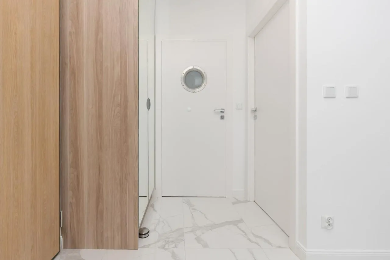 Cosy Apartment On Wola Goleszowska By Noclegi Renters Warsaw
